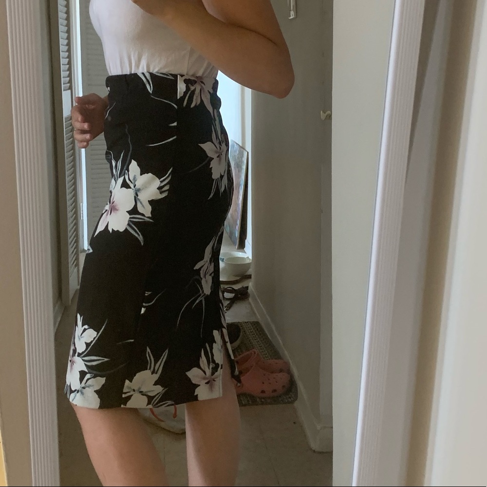 Knee length Floral Pencil Skirt